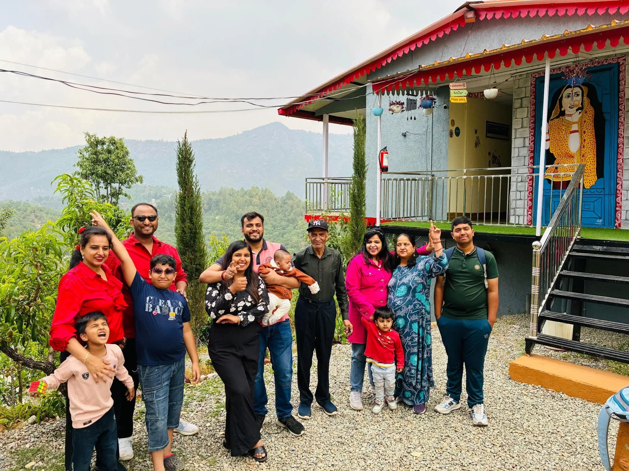 मुख्यमंत्री स्वरोजगार योजना से मिला संबल, नथुआखान की ‘कुमाऊं रोडीज’ बनी आत्मनिर्भरता की मिसाल