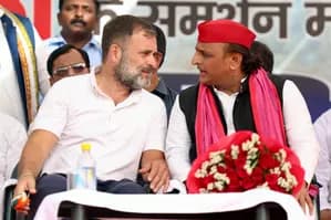 'एसआईआर ने खेल किया', बिहार चुनाव के रुझानों पर विपक्ष ने उठाए सवाल