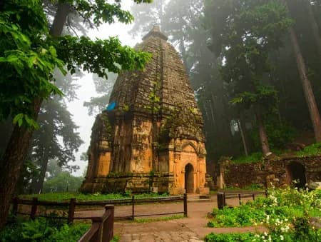 जागेश्वर धाम: इस मंदिर से चांदी का सिक्का ले जाने पर कुबेर करते हैं मालामाल