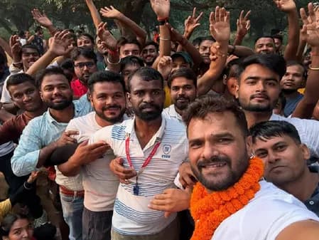 बिहार विधानसभा चुनाव से पहले खेसारी लाल यादव को मिला युवाओं का समर्थन, खुशी से गदगद हुए सिंगर