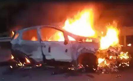 हैदराबाद: आउटर रिंग रोड पर कार में लगी आग, एक शख्स की मौत