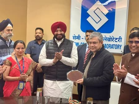 आईईएसए ने 4,500 करोड़ रुपए के खर्च से सेमीकंडक्टर कॉम्प्लेक्स लिमिटेड को मॉडर्नाइज करने की सराहना की