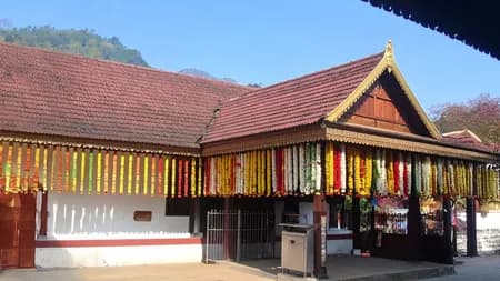 एक ऐसा मंदिर जहां आज भी ब्रह्मचारी रूप में तपस्या कर रहे हैं भगवान शिव