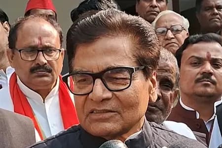 मनरेगा पर रामगोपाल ने सरकार को घेरा, बोले, 'महात्मा गांधी से भाजपा को क्यों परेशानी?'