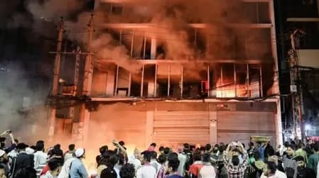 कट्टरपंथी नेता शरीफ उस्मान हादी की मौत के बाद बांग्लादेश में भड़की हिंसा, निशाने पर कई मीडिया संसथान