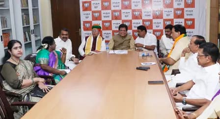 तमिलनाडु चुनाव : चेन्नई दौरे पर केंद्रीय मंत्री पीयूष गोयल, एनडीए में सीटों के बंटवारे को लेकर करेंगे बैठक