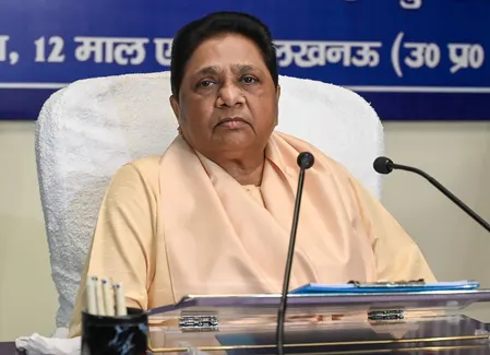 फिल्म 'घूसखोर पंडित' के टाइटल पर भड़कीं मायावती, फिल्म पर प्रतिबंध लगाने की मांग