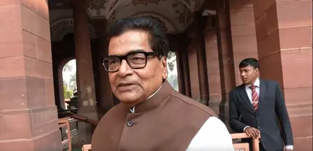 गरीबों को बेघर कर दिया, अब बजट किसके लिए?, यूपी बजट पर रामगोपाल यादव का तंज