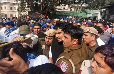 उदयभानु चिब की जमानत पर पटियाला हाउस कोर्ट ने लगाई अंतरिम रोक, 6 मार्च को होगी सुनवाई