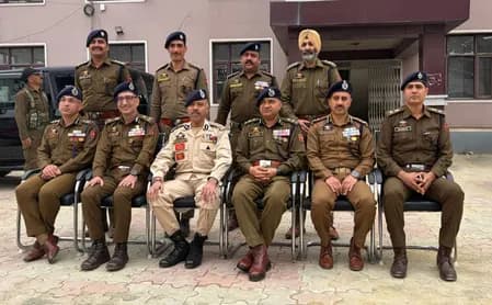 जम्मू-कश्मीर में आतंकवाद विरोधी अभियानों पर डीजीपी ने अधिकारियों को दिए सख्त निर्देश