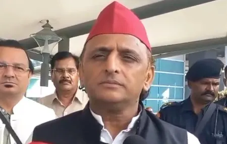 अखिलेश ने अविमुक्तेश्वरानंद के कार्यक्रम पर यूपी सरकार की शर्तों को बताया अतार्किक