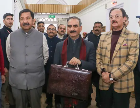 हिमाचल प्रदेश के बजट में पहली बार 3,586 करोड़ रुपए की कटौती, कुल परिव्यय 54,928 करोड़ रुपए रहा