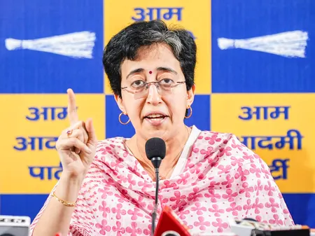आतिशी ने दिल्ली विधानसभा अध्यक्ष पर विपक्ष को चुप कराने का आरोप लगाया
