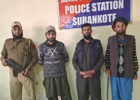 जम्मू-कश्मीर: पुलिस ने पुंछ में 5 फरार आरोपियों को गिरफ्तार किया