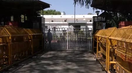 कांग्रेस को शनिवार तक 24 अकबर रोड मुख्यालय खाली करने का नोटिस, पार्टी ने आवाज दबाने का लगाया आरोप