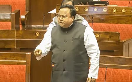 निशिकांत दुबे के बयान पर बीजेडी का तीखा विरोध, सदन से वॉकआउट