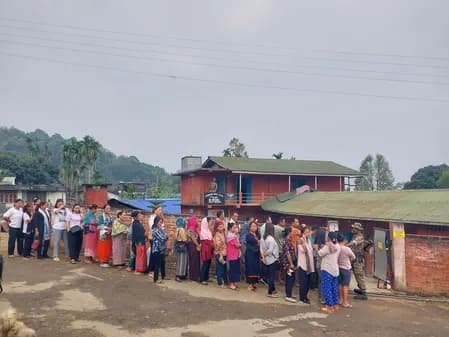 “नगालैंड उपचुनाव: कोरिडांग सीट पर दोपहर 1 बजे तक 60% मतदान”