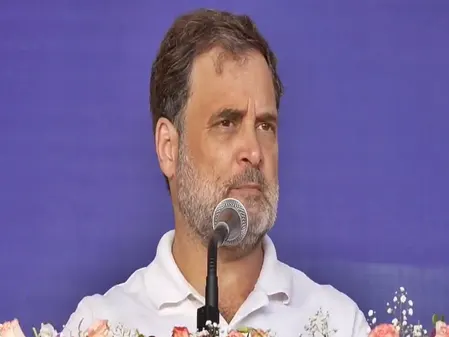 तमिलनाडु: राहुल ने एआईएडीएमके पर भाजपा के सामने 'आत्मसमर्पण' करने का आरोप लगाया