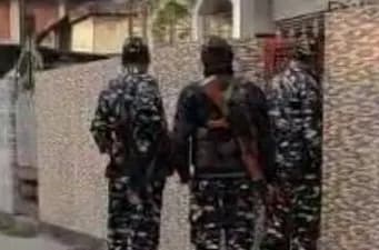 उत्तर 24 परगना जिले में ईडी के अधिकारियों पर तृणमूल समर्थकों का हमला, जान बचाकर भागे