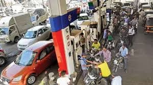 1 जुलाई से दिल्ली में बड़ा बदलाव: 10 साल पुरानी डीजल और 15 साल पुरानी पेट्रोल गाड़ियों को नहीं मिलेगा फ्यूल