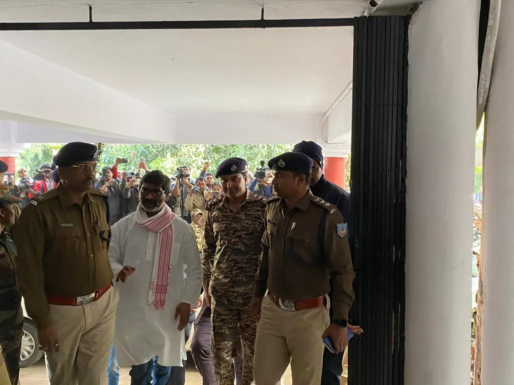 न्यायिक हिरासत में बिरसा कारागार भेजे गए पूर्व मुख्यमंत्री हेमंत सोरेन