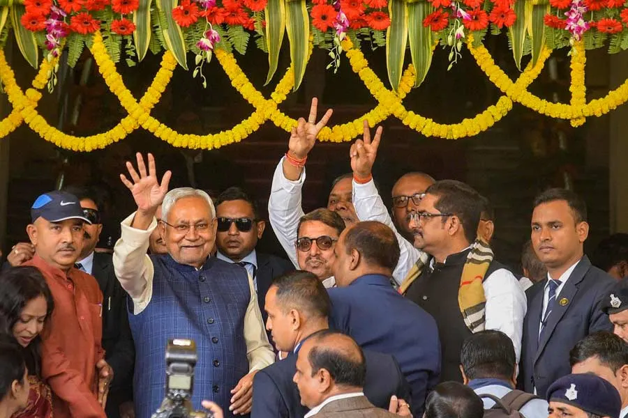 फ्लोर टेस्ट में नीतीश सरकार पास, पक्ष में 129 वोट मिले  -विपक्ष का वॉकआउट