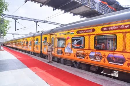 भारतीय रेलवे पैसेंजर रिजर्वेशन सिस्टम को कर रहा अपग्रेड, एक लाख टिकट प्रति मिनट संभालने की होगी क्षमता
