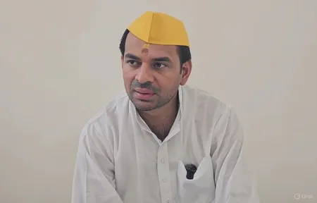 'जयचंदों से सावधान हो जाओ', तेज प्रताप यादव ने तेजस्वी यादव को दी नसीहत