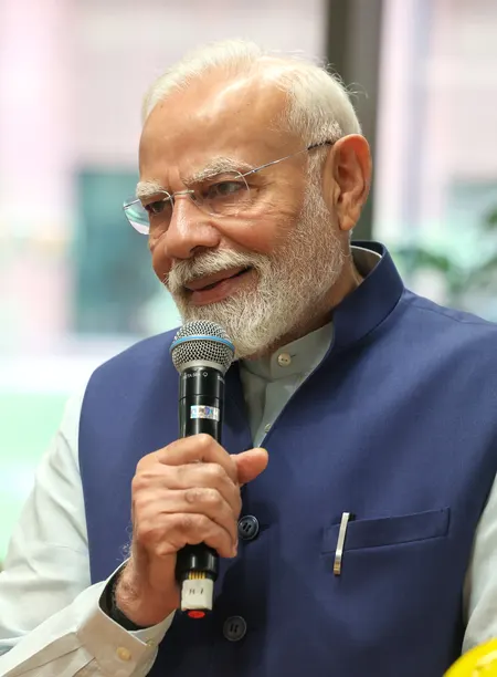 पीएम मोदी ने अरुणाचल प्रदेश के मुख्यमंत्री पेमा खांडू को जन्मदिन की बधाई दी, जनहितैषी शासन की सराहना की