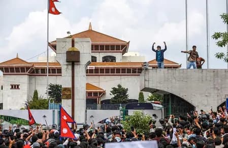 एयर इंडिया और इंडिगो ने नेपाल में तनाव बढ़ने पर काठमांडू की उड़ानें कीं रद्द