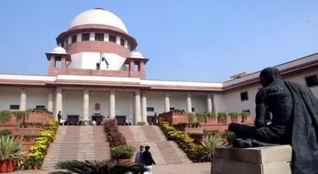 'कलेक्टर को प्रॉपर्टी विवाद पर फैसला लेने का अधिकार नहीं' – वक्फ कानून के कई प्रावधानों पर सुप्रीम कोर्ट की रोक