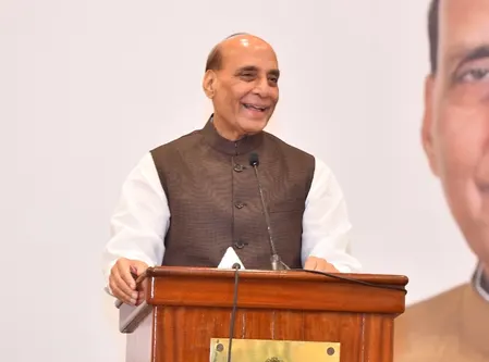 विदेशी धरती से राजनाथ सिंह का पाकिस्तान पर करारा प्रहार, बोले – “हमने धर्म देखकर नहीं, कर्म देखकर मारा है”