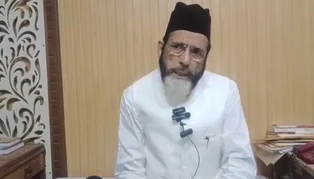 बरेली विवाद : मौलाना तौकीर रजा गिरफ्तार, 14 दिन की न्यायिक हिरासत में भेजा गया