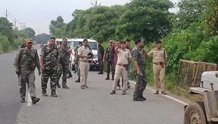 रांची में पुलिस के साथ मुठभेड़ में दो अपराधी घायल, हथियारों का जखीरा बरामद, चार गिरफ्तार