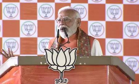 'मारब सिक्सर के, 6 गोली छाती में', प्रधानमंत्री मोदी बोले- यही है 'जंगलराज' वालों का तौर-तरीका और प्लान