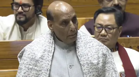 'वंदे मातरम' के साथ हुए राजनीतिक छल के बारे में सभी पीढ़ियों को जानना चाहिए : राजनाथ सिंह