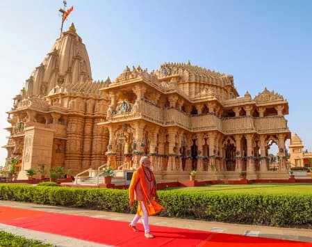 सोमनाथ भारत माता की वीर संतानों के स्वाभिमान और अदम्य साहस की गाथा : पीएम मोदी
