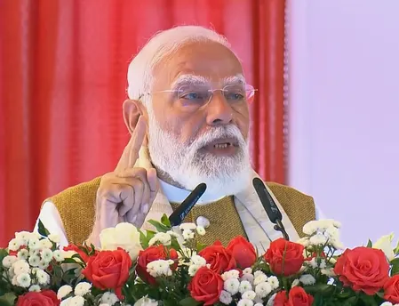 केरल को मिली नई रफ्तार: स्टार्टअप हब, मजबूत रेल कनेक्टिविटी और गरीबों के लिए पीएम स्वनिधि क्रेडिट कार्ड की सौगात