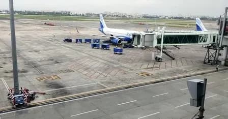 कोलकाता एयरपोर्ट पर बम की धमकी से हड़कंप, फ्लाइट खाली कराई गई