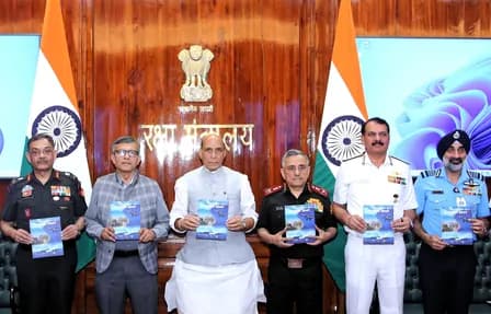 रक्षा मंत्री ने जारी किया डिफेंस फोर्सेज विजन 2047: भविष्य के लिए तैयार भारतीय सेना का रोडमैप