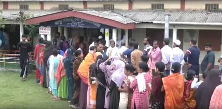 “असम में महिला मतदाताओं का उत्साह चरम पर, पहली बार वोट देने वालों ने मांगा विकास