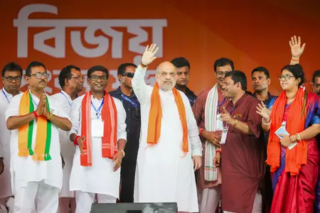 भीड़ जुटाने के आरोप पर अमित शाह का जवाब, ममता बनर्जी के दावों को किया खारिज