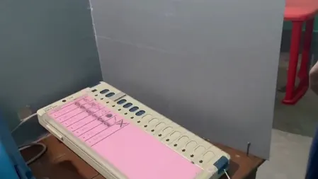 बंगाल चुनाव में EVM विवाद, फाल्टा में भाजपा का आरोप– बटन ब्लॉक