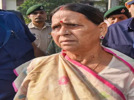बिहार: आवास खाली नहीं करने पर अड़ीं पूर्व सीएम राबड़ी देवी, कहा- फोर्स बुलाकर खाली कराएं