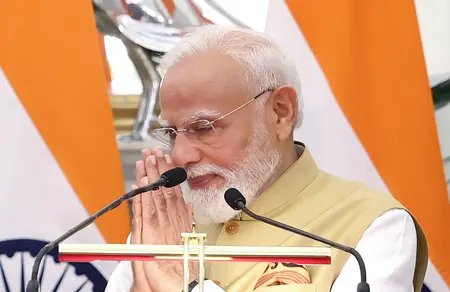 स्वामी विवेकानंद की पुण्यतिथि पर पीएम मोदी समेत कई केंद्रीय मंत्रियों ने दी श्रद्धांजलि