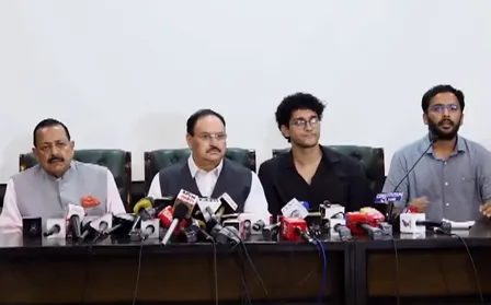 कॉकरोच जनता पार्टी ने आंदोलन समाप्त किया, बोली- सरकार ने हमारी मांगें मानीं