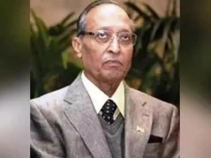राज्यपाल ने डॉक्टर शेखावत के निधन पर शोक व्यक्त किया