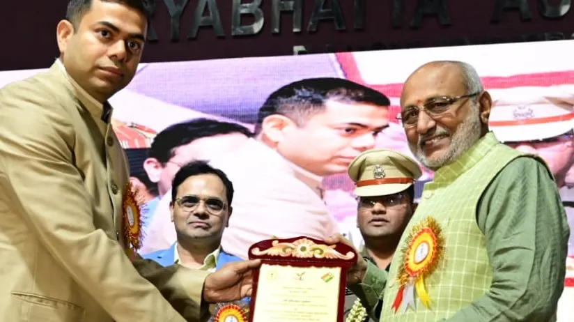 लोकतंत्र में मतदाता के लिए मताधिकार सशक्त हथियार : राज्यपाल