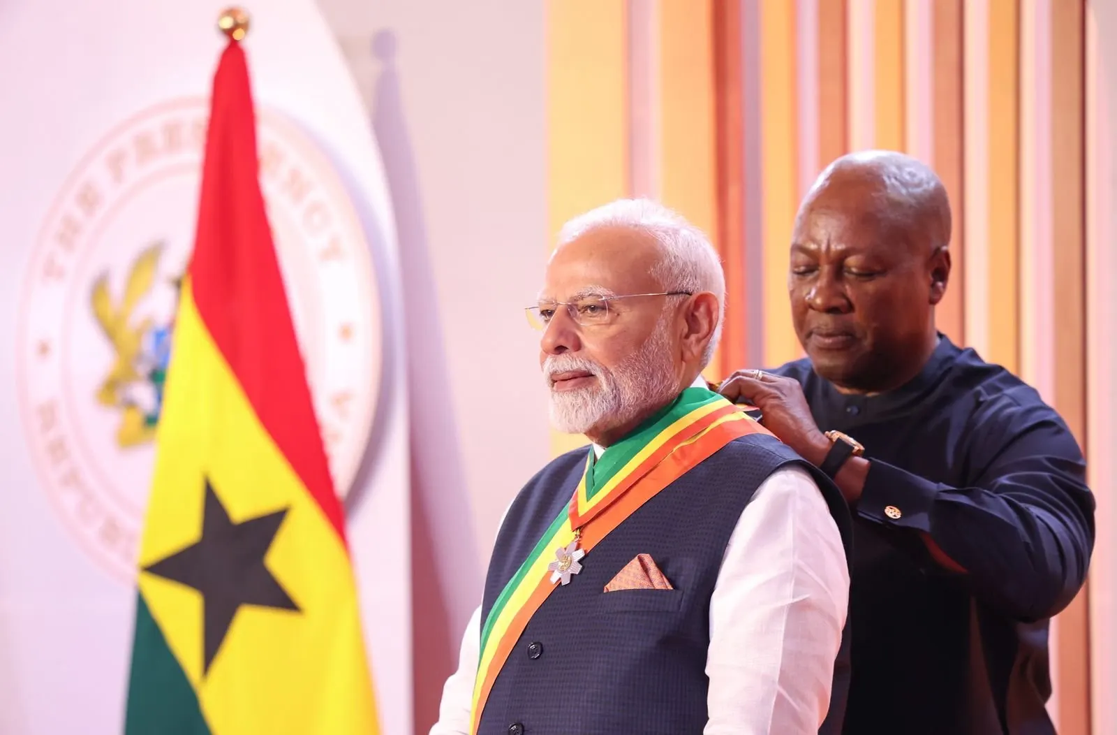 प्रधानमंत्री नरेंद्र मोदी को घाना का सर्वोच्च नागरिक सम्मान प्रदान, भारत-घाना संबंधों को नई ऊँचाई