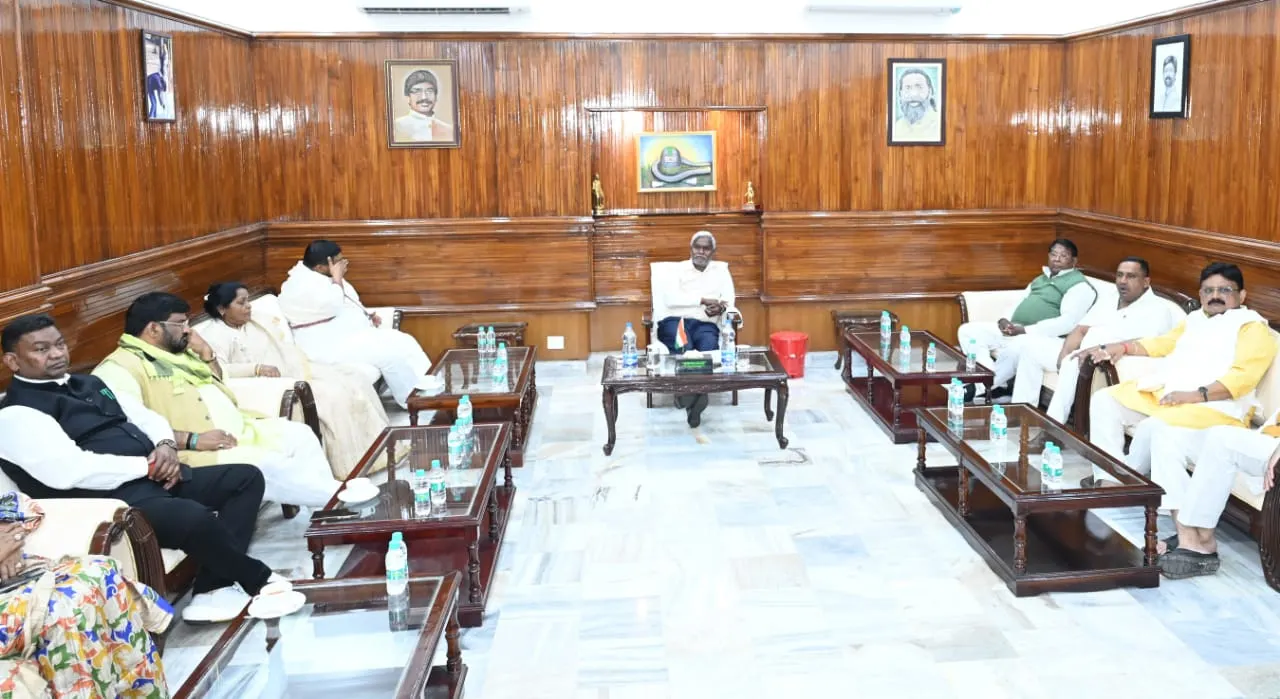 सत्ताधारी विधायक दल की बैठक में बनी रणनीति ,विपक्ष के सवालों का गंभीरता से दिया जायेगा जवाब
